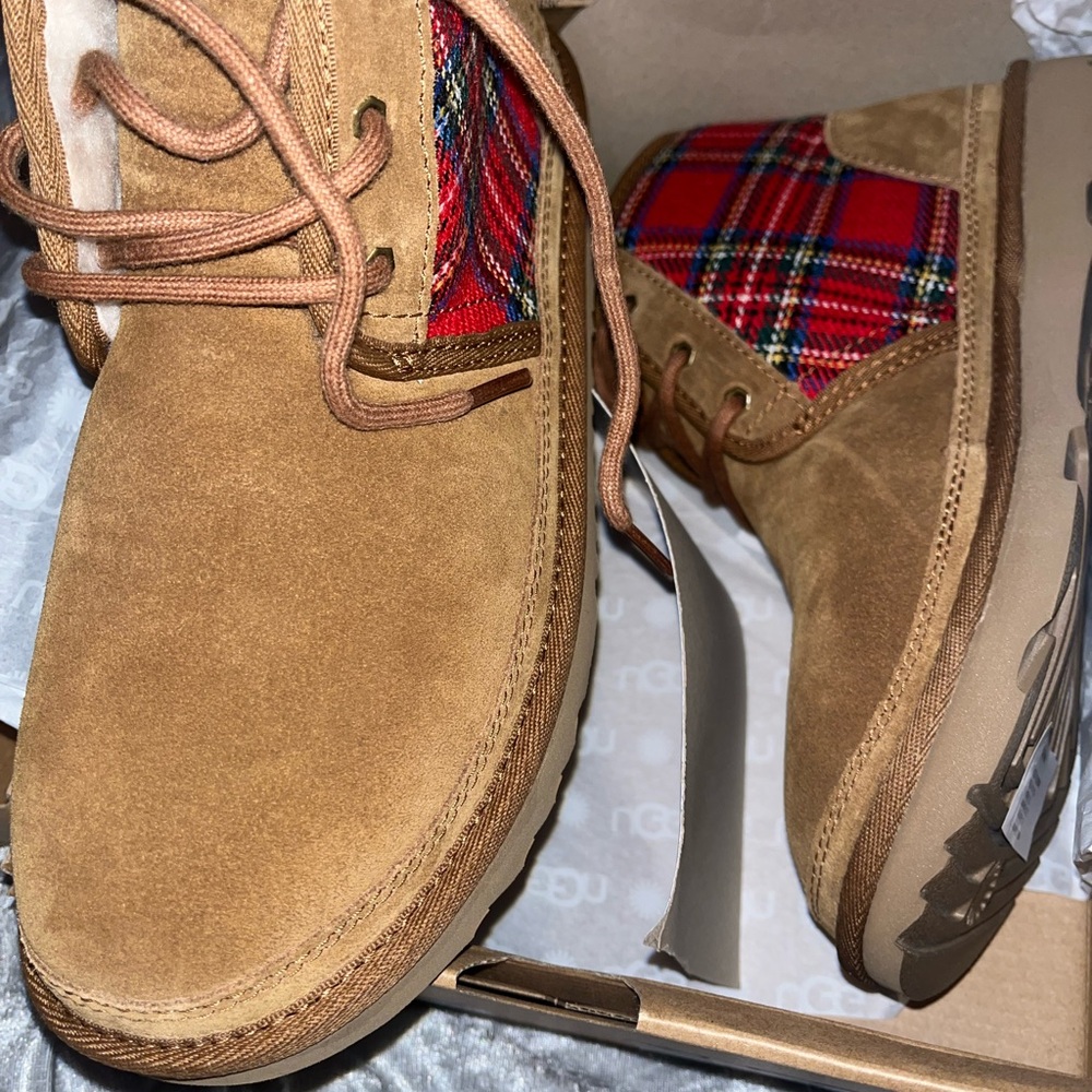 Boy Uggs
